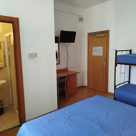 Hotel Silva Frontemare Park & Beach-Place Included-2
